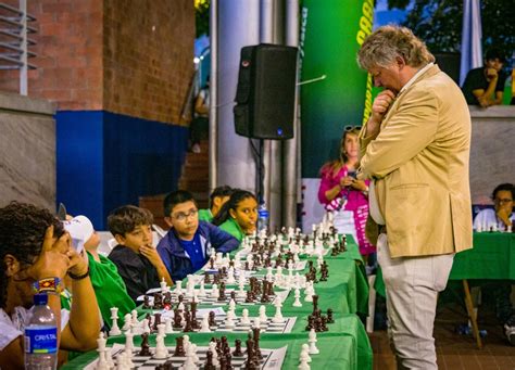 Colombian Chess Championship .